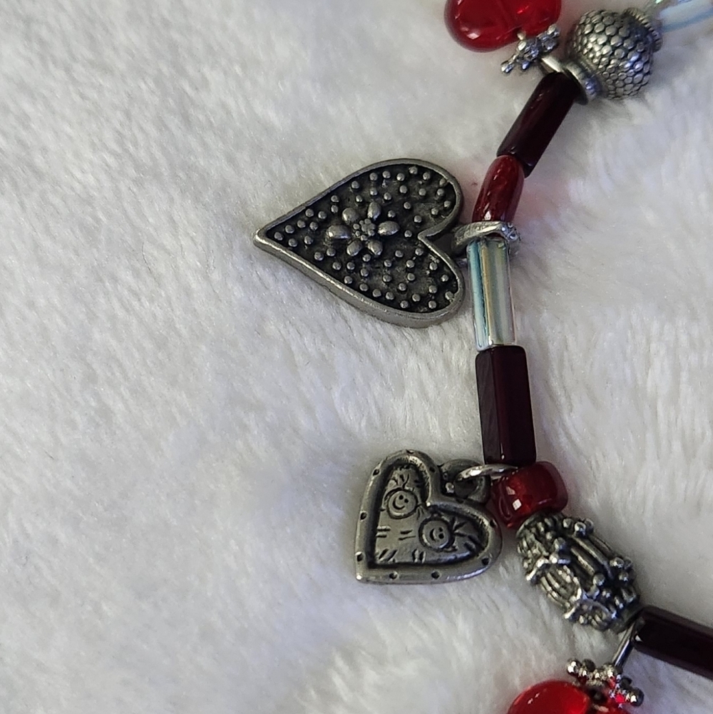 ❤️Heart Charm Bracelet with Red & Silver Accents – Romantic Statement Jewelry - Picture 3 of 9